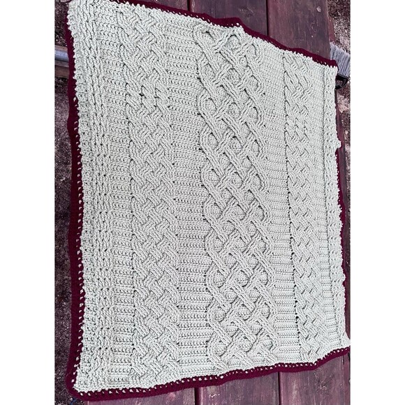 VTG Handmade Chunky Knit Lap Baby Blanket Throw Pistachio Green Burgundy Retro - Picture 2 of 6